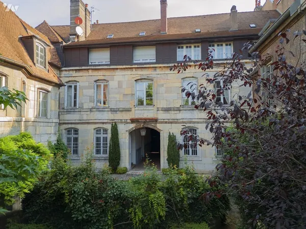 Immeuble 176 m²