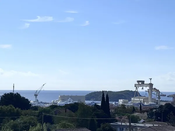 La Ciotat Appartement T4/5 à vendre avec terrasse et vue mer | AVP IMMO