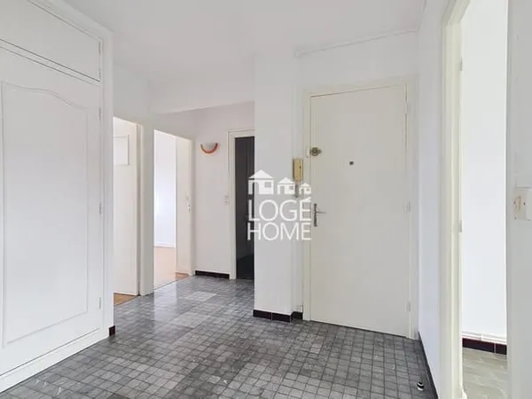 PROCHE GARE - APPARTEMENT TYPE T4 - RÉSIDENCE SÉCURISÉE - 3 CHAMBRES - GARAGE - STATIONNEMENT - CAVE