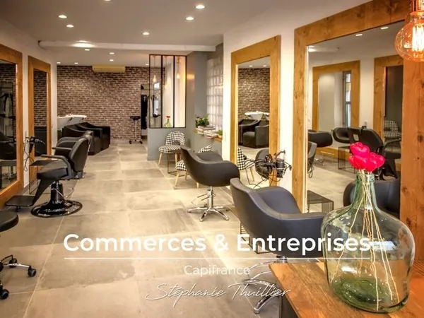Fonds de commerce Salon de coiffure mixte à céder à TRETS (13)