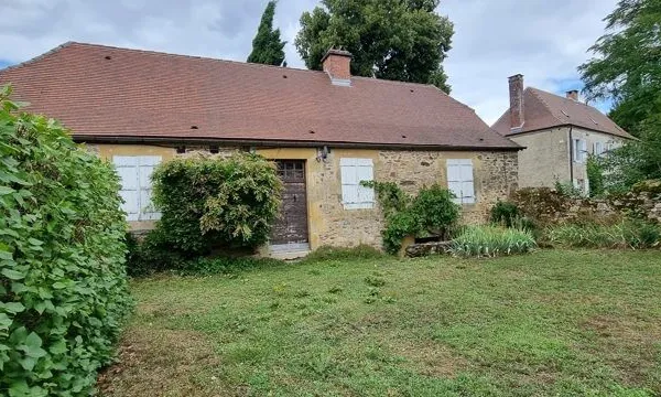 Maison en pierre de 4 pièces principales
