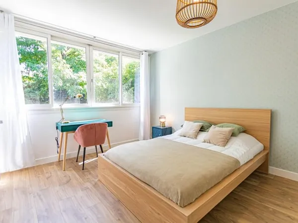 Chambre N°1 meublée avec salle d'eau privée - Secteur Villeurbanne (Proche Doua/ tête d'Or)