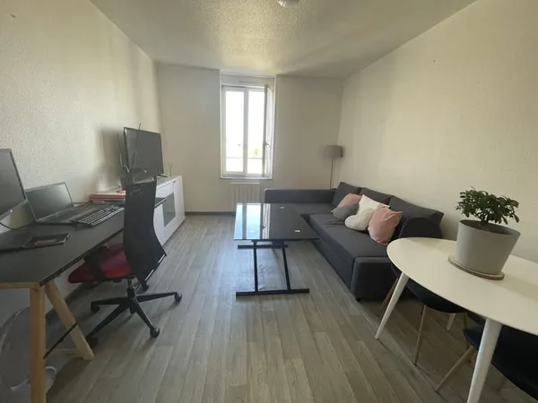 APPARTEMENT 2 PIECES - CENTRE