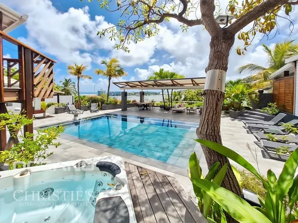 Magnifique Villa vue mer + 3 bungalows