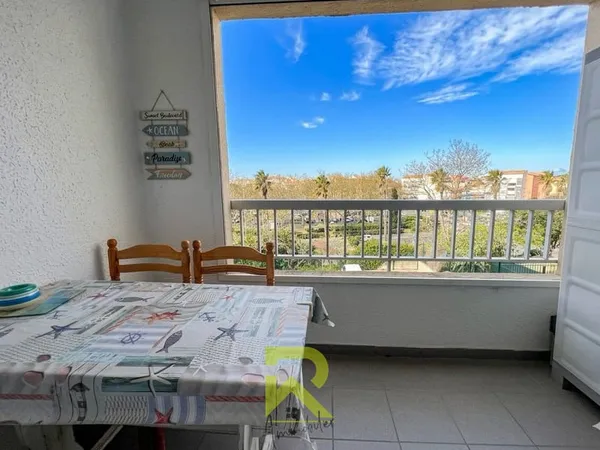 STUDIO CABINE AVEC PARKING LE CAP D'AGDE