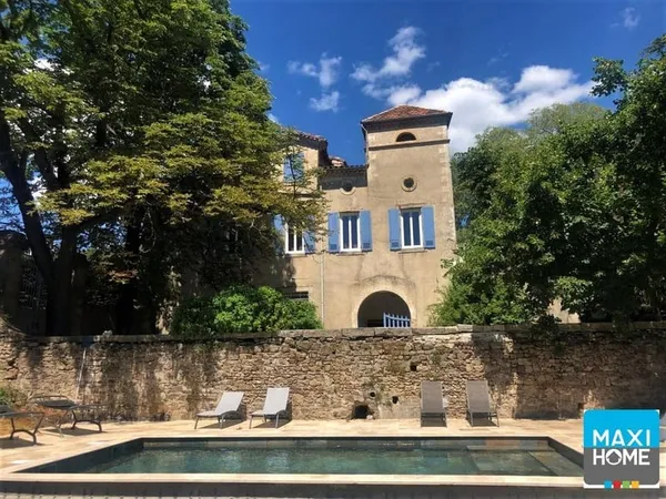 Magnanerie du XVIII 12 Pièces 3500 M² Piscine