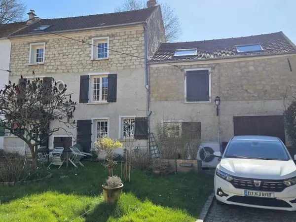 MAISON DE VILLE A VENDRE LUZARCHES