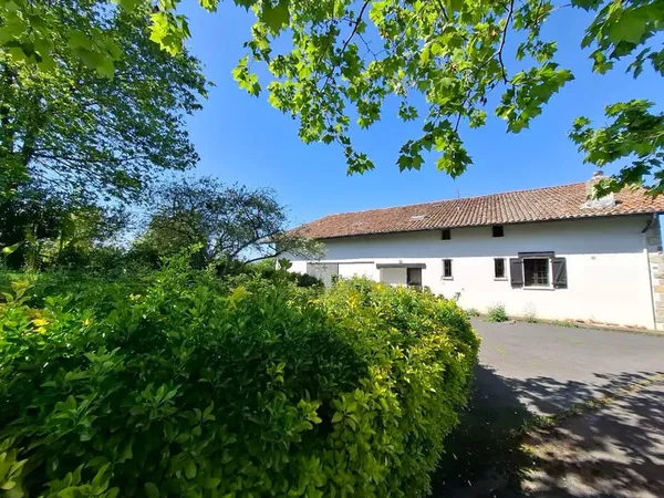Appartement duplex 85m² - Jardin + Garage - A rénover