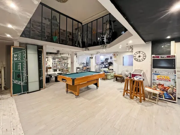 Loft de 160 m² à double destination - Idéal activité artistique ou professionnelle