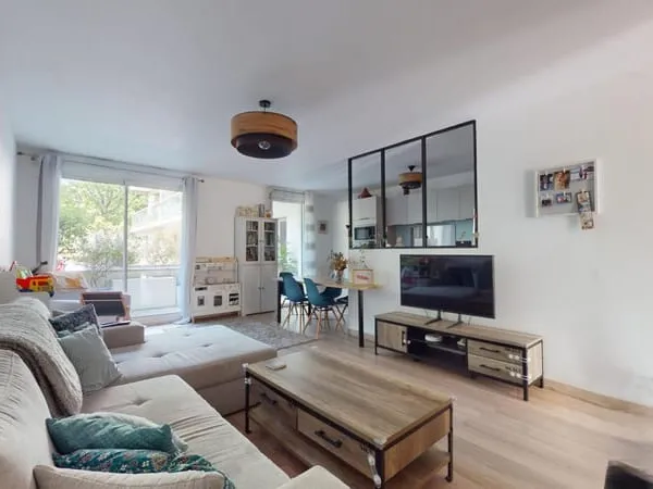 Appartement de type 3 - cadre verdoyant et proche des transports !
