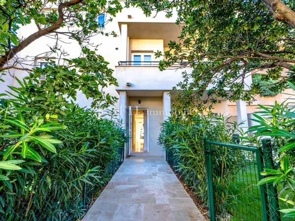 vente appartement 4 Pièce(s)