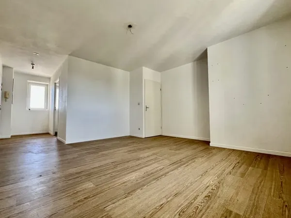 Au Pontet, appartement à acheter 3 pièces avec S.A.I Transac