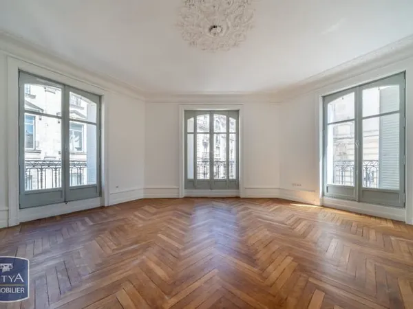 Appartement 3 pièces 97 m²
