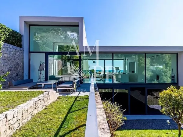 VILLA MODERNE VUE MER PANORAMIQUE PLAGES A PIED