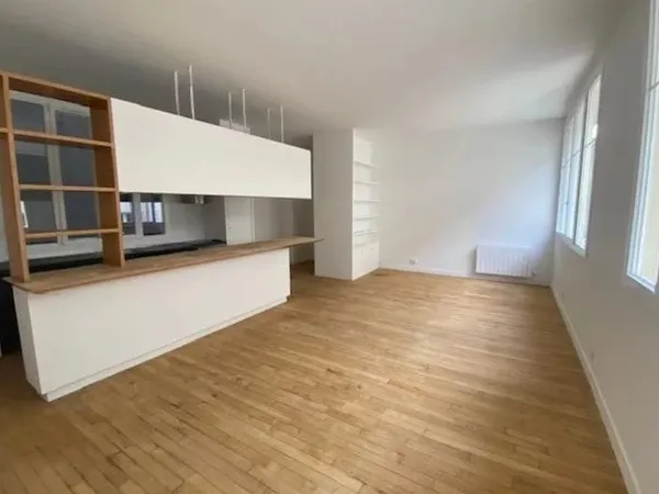12eme Rue Saint Nicolas/Fbg Saint Antoine