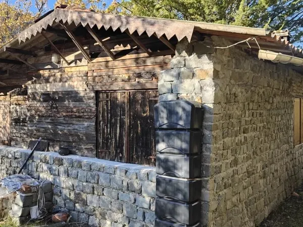 Chalet charmant avec cheminée près de Sospel