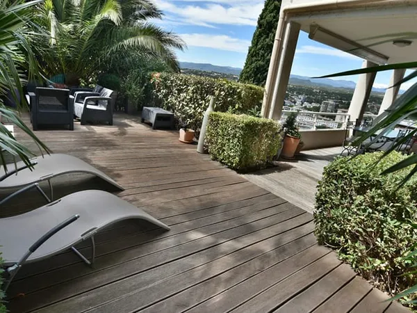SAINT RAPHAEL - Appartement d'exception avec vue panoramique sur l'Estérel