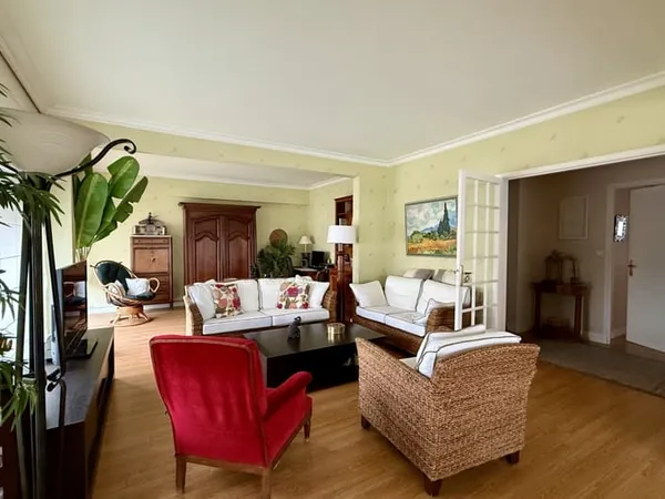 Appartement T6, 4 chambres, Bordeaux Saint-Genès 