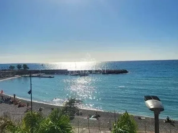 3 pièces de charme bord de mer - 79 m² avec garage et cave inclus 