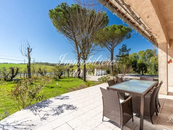 LE HAVRE DE PAIX - Maison T8 de 272m2 - Piscine - 31570 Bourg Saint Bernard