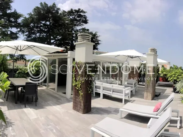 CANNES MONTFLEURY DUPLEX 152m² RENOVE 3 CHAMBRES TOIT TERRASSE 130m²