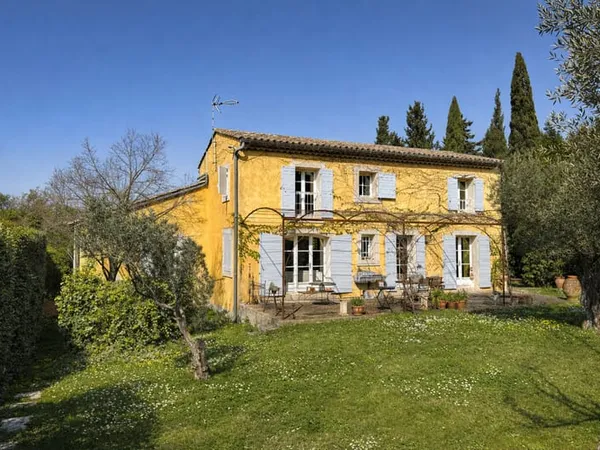Villa au calme à 10 min de Saint-Rémy-de-Provence