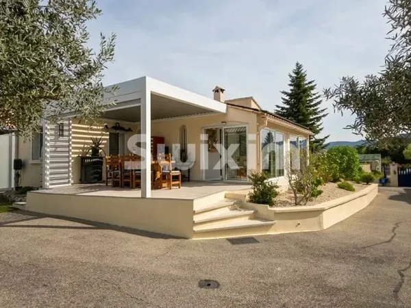 Villa contemporaine avec piscine à Vinsobres, 3 chambres