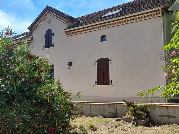 Maison 3 pièces 184 m²