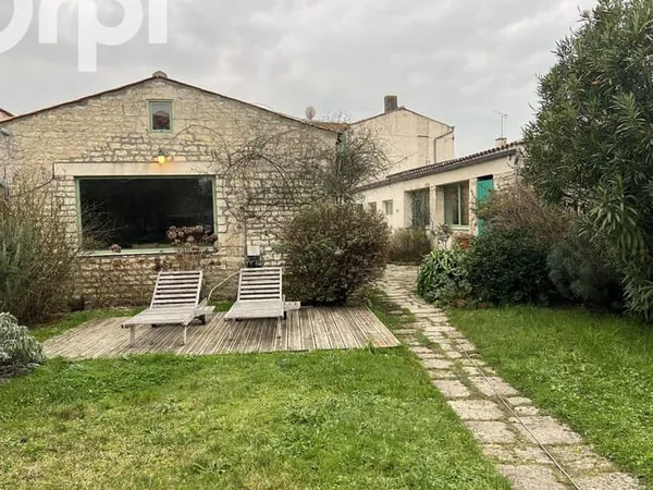 Maison 5 pièces 185 m²