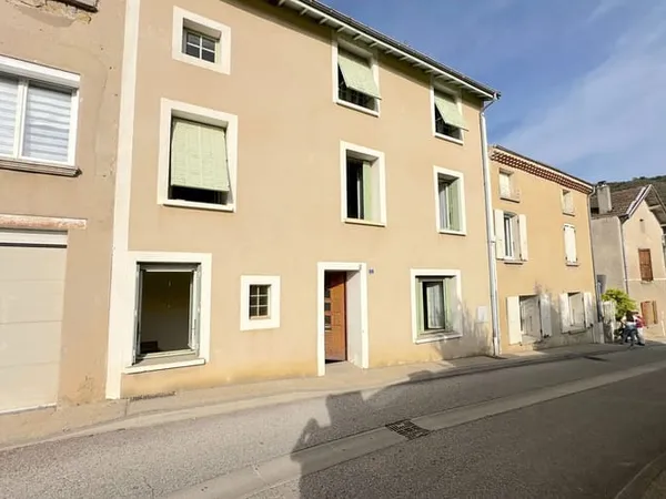 Maison 7 pièces 156 m²