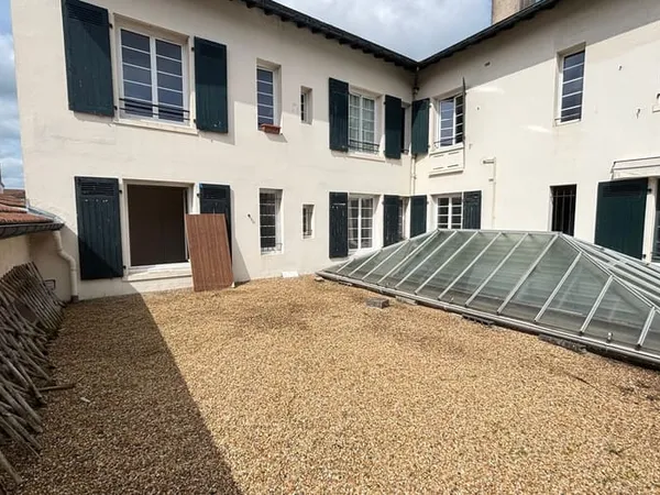 Appartement 6 pièces 128 m²