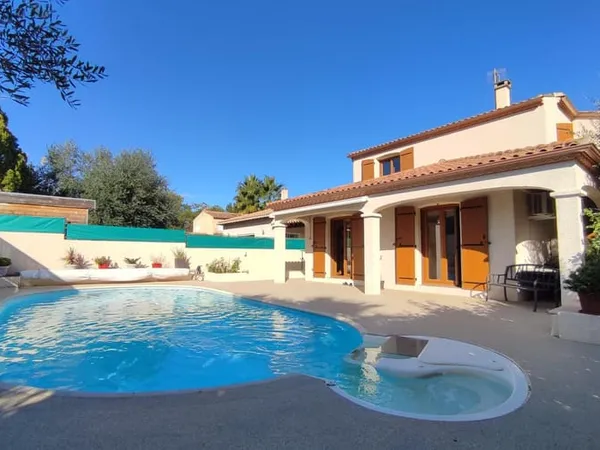Maison 7 pièces 150 m²