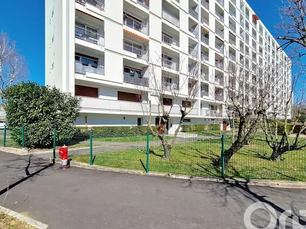 Appartement 4 pièces 80 m²