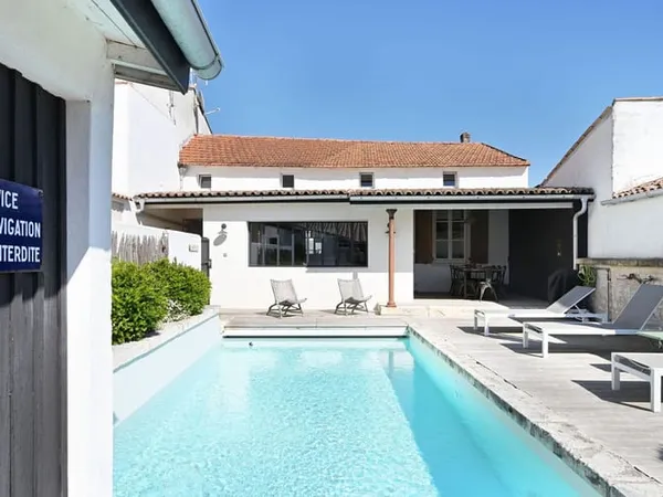 Maison 8 pièces 145 m²