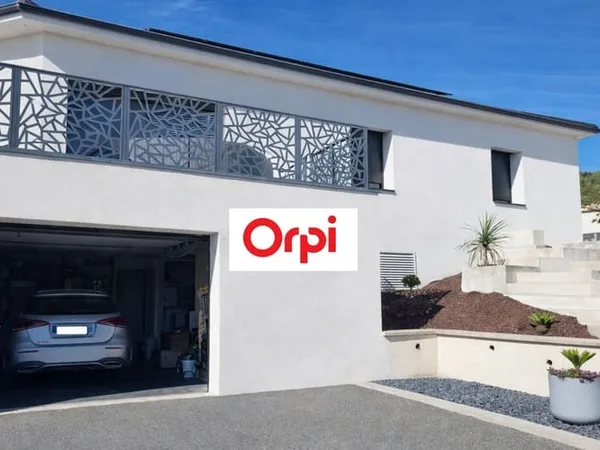 Maison 6 pièces 156 m²