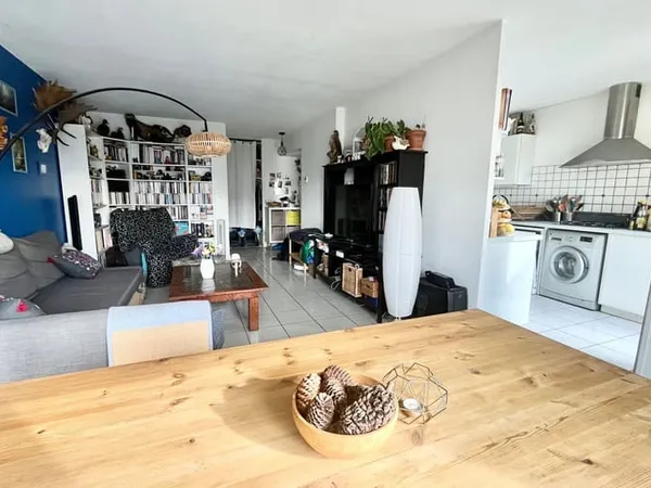 Appartement 4 pièces 81 m² 