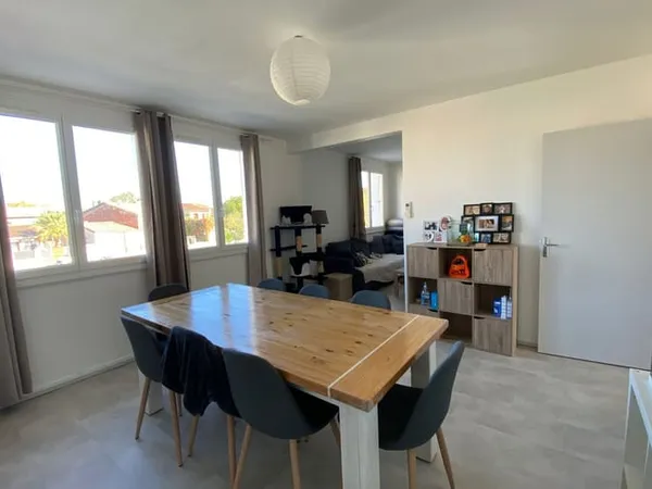 Appartement 4 pièces 94 m² 