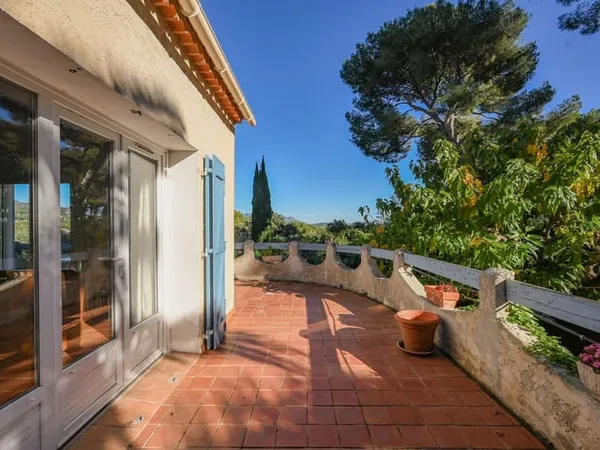 Maison 5 pièces 156 m² 