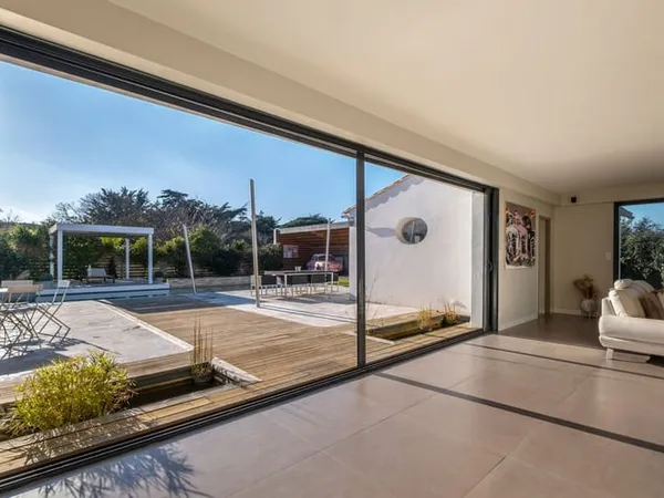 Maison 5 pièces 191 m²