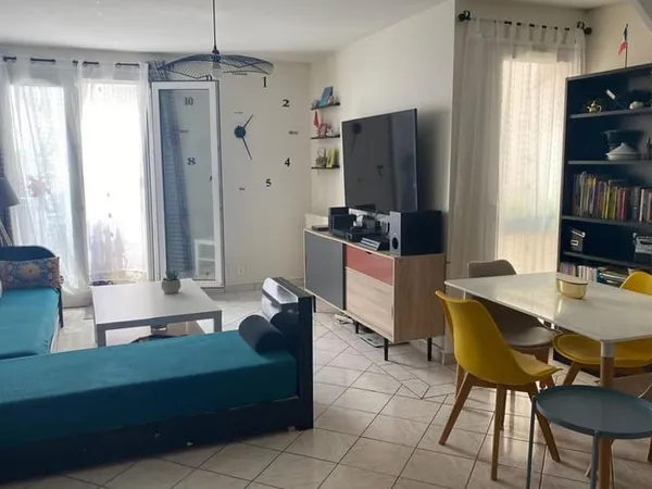 Appartement 2 pièces 75 m² 