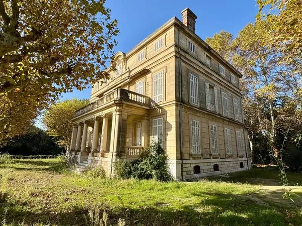 Maison 10 pièces 510 m²