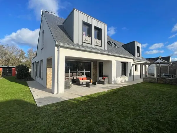 Maison 5 pièces 194 m² 