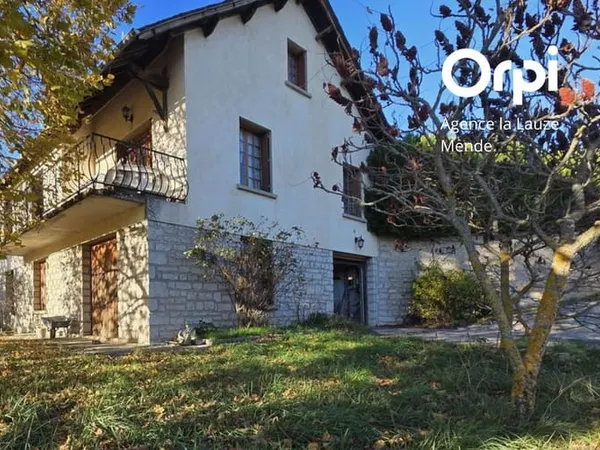 Maison 5 pièces 121 m² 