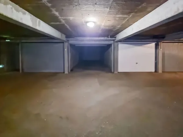 Parking 25 m² 