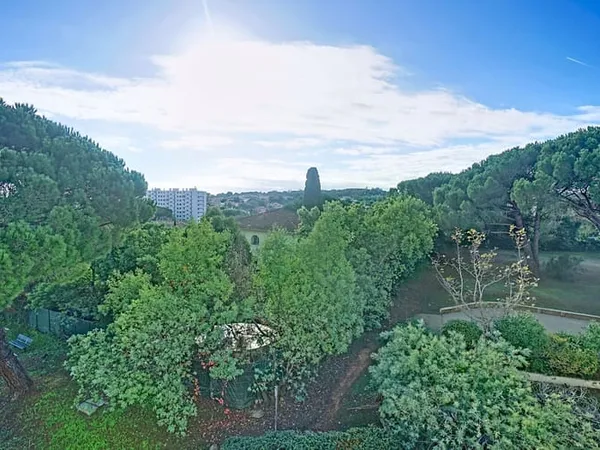 Appartement 4 pièces 74 m² 