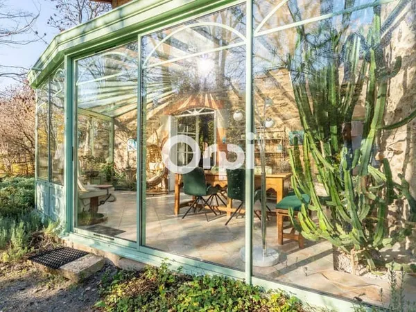 Maison 5 pièces 237 m² 