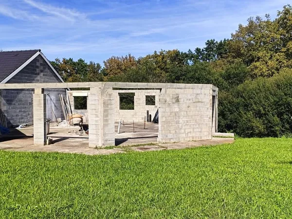 Maison 2 pièces 135 m² 