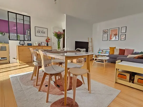 Appartement 4 pièces 84 m² 