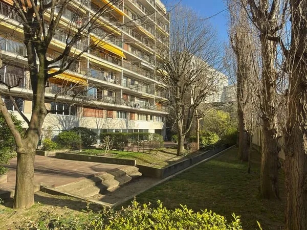 Studio 2 pièces 13 m²
