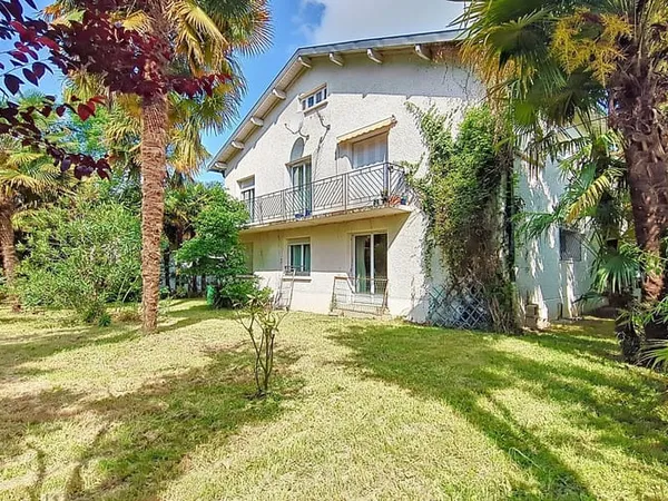 Maison 5 pièces 160 m² 
